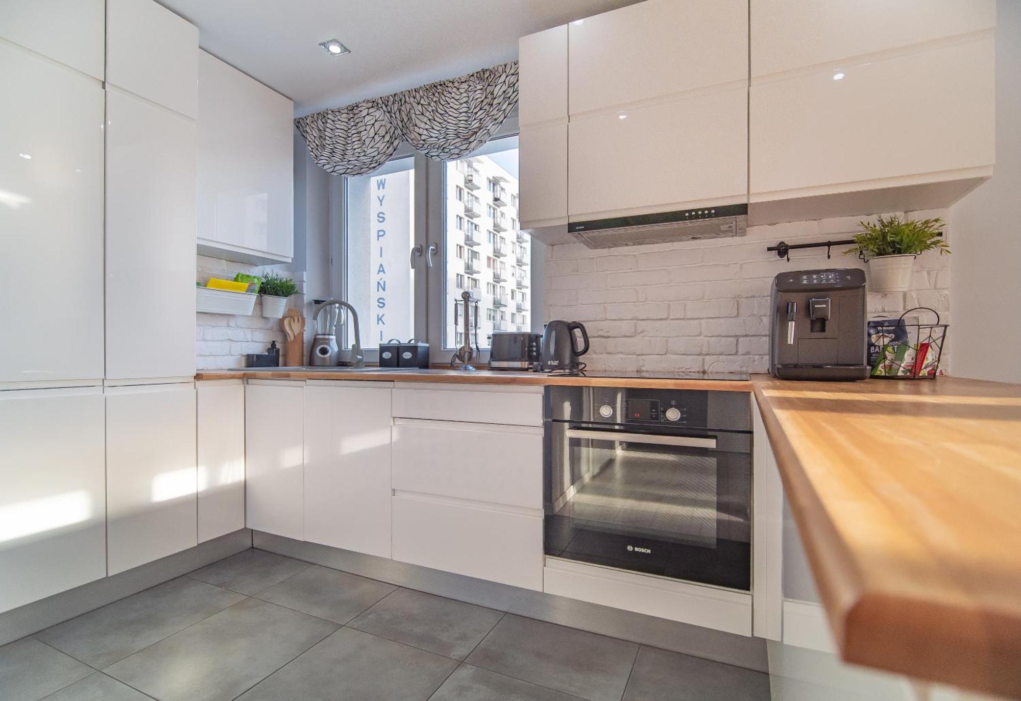 Bianco Apartament กดิเนีย ภายนอก รูปภาพ