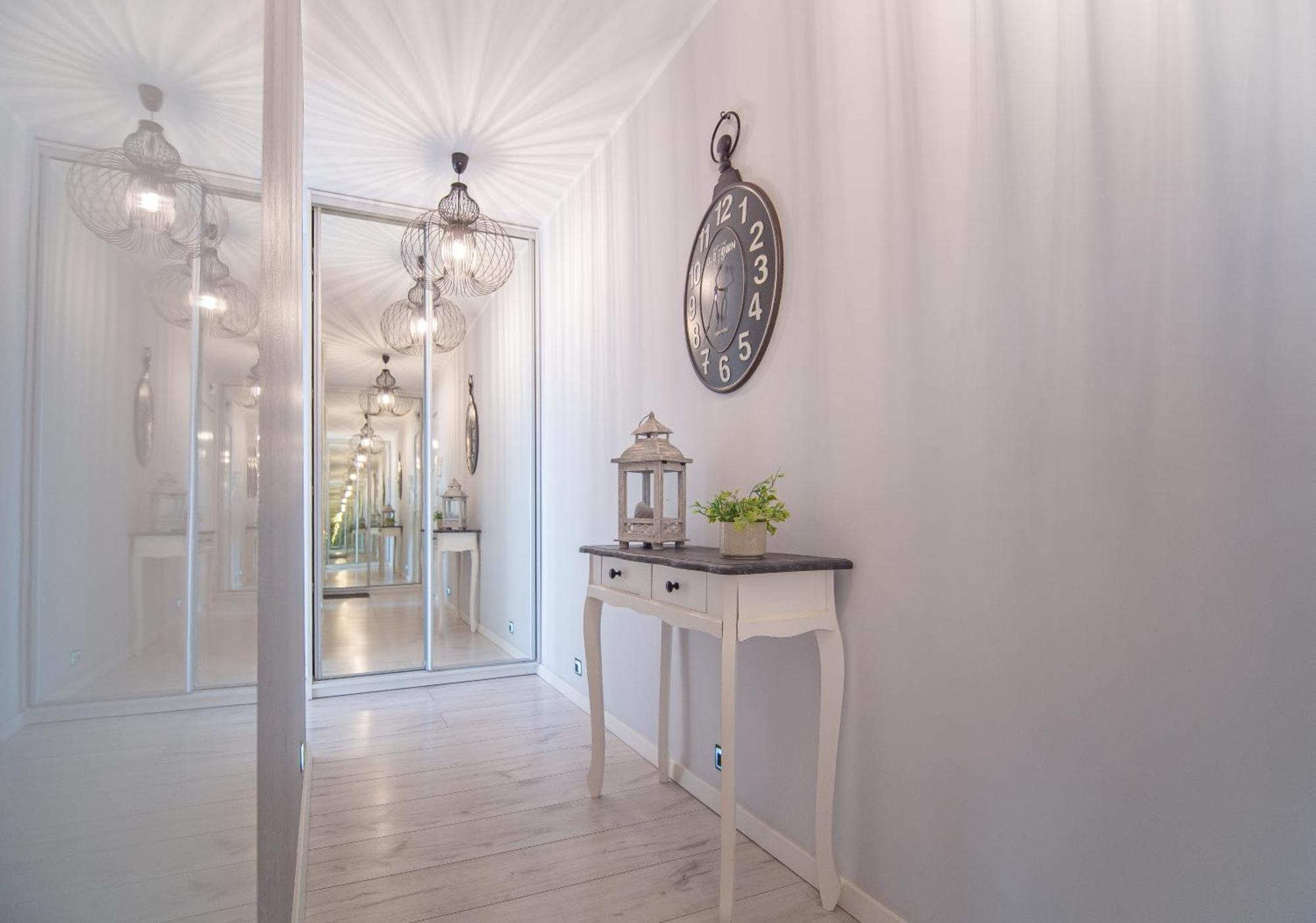 Bianco Apartament กดิเนีย ภายนอก รูปภาพ