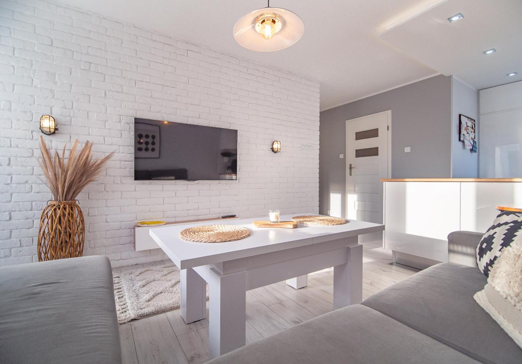 Bianco Apartament กดิเนีย ภายนอก รูปภาพ