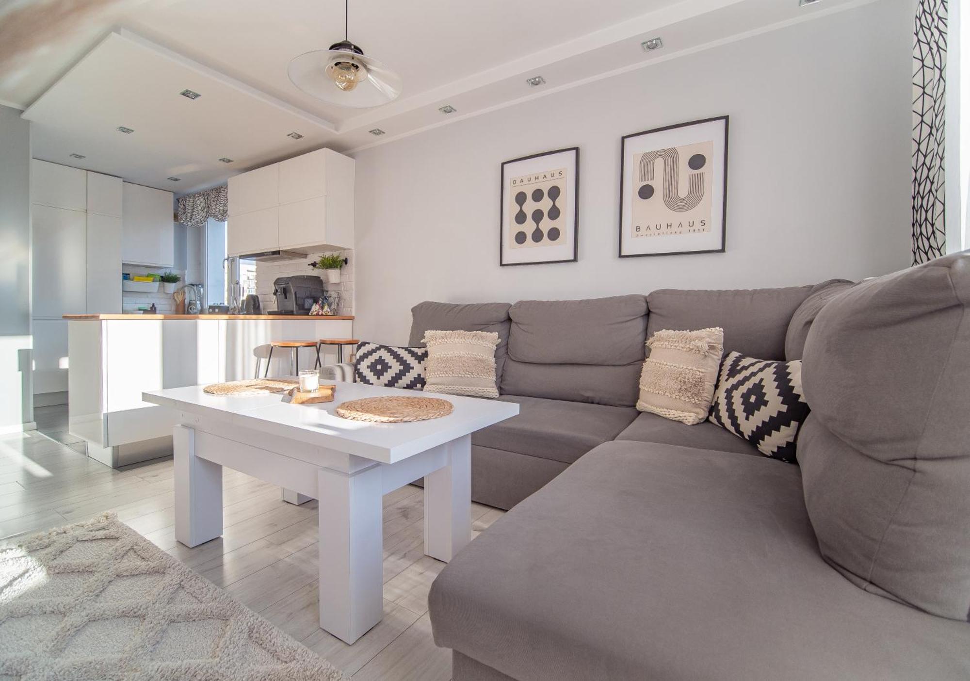 Bianco Apartament กดิเนีย ภายนอก รูปภาพ